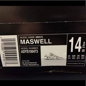 DC Maxwell Shoes